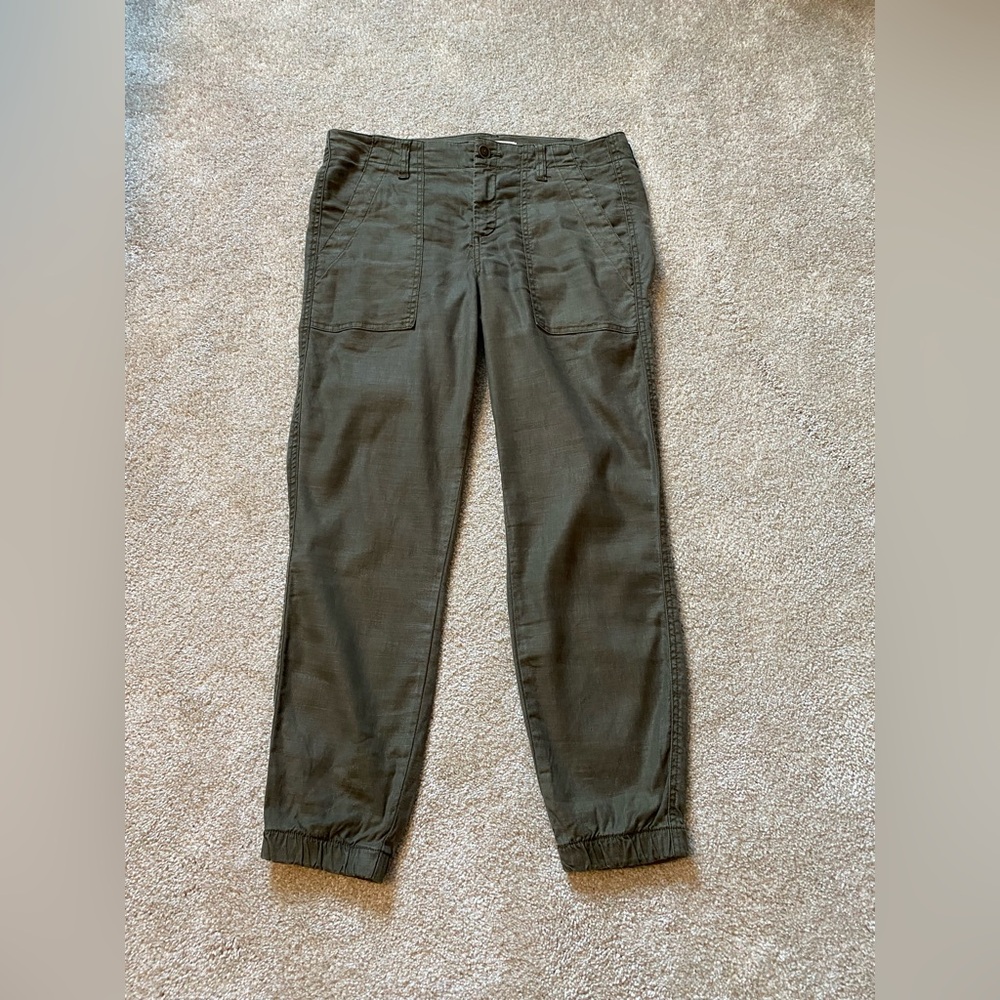 Level 99 Women jogger. Linen blend. Excellent Shape. Nonsmoking home. Size 28.